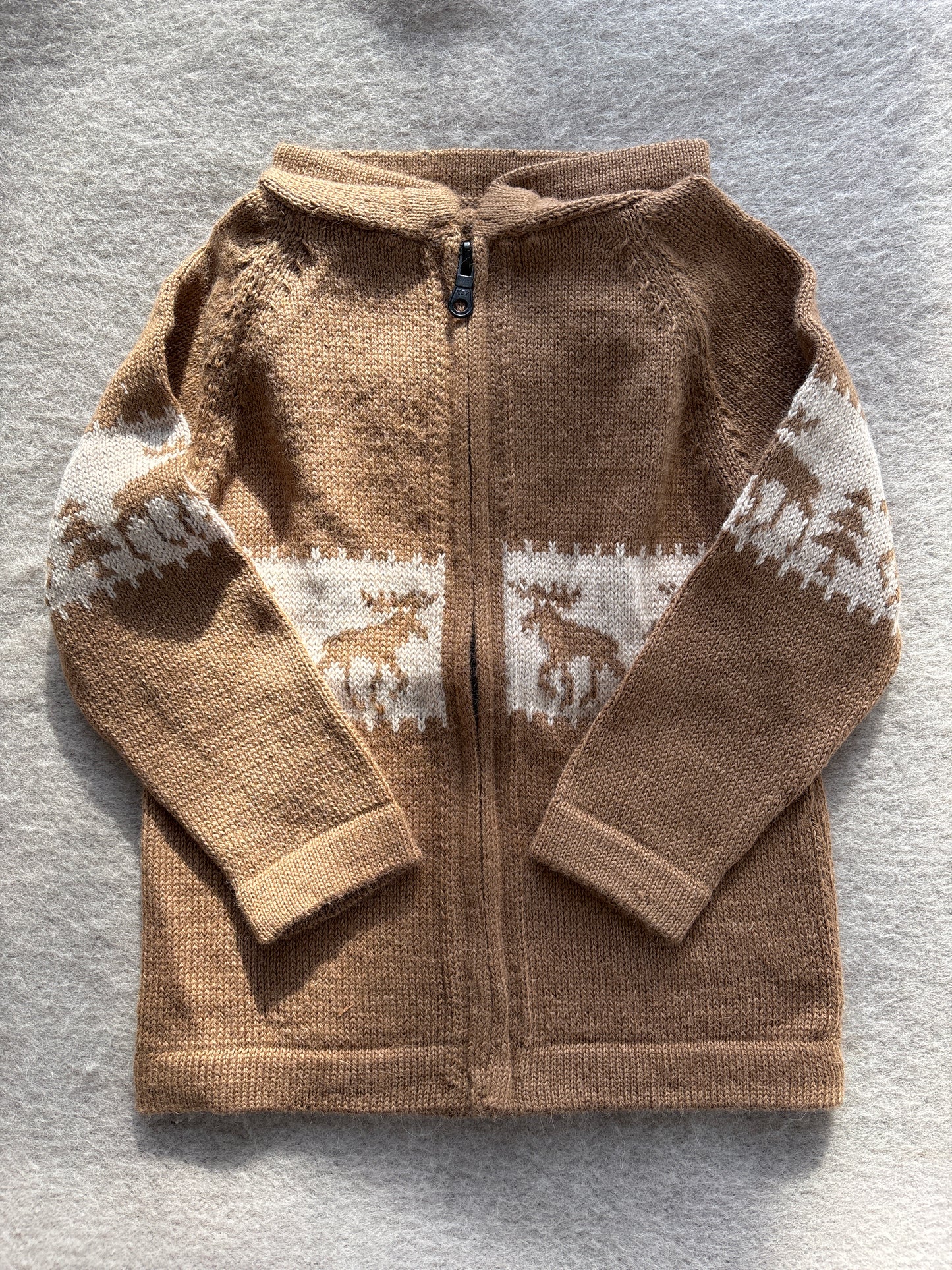Jacket with moose